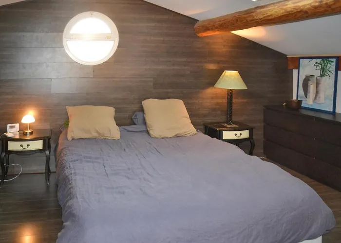 Дом отдыха 3 Bedroom Amazing In Villetelle
